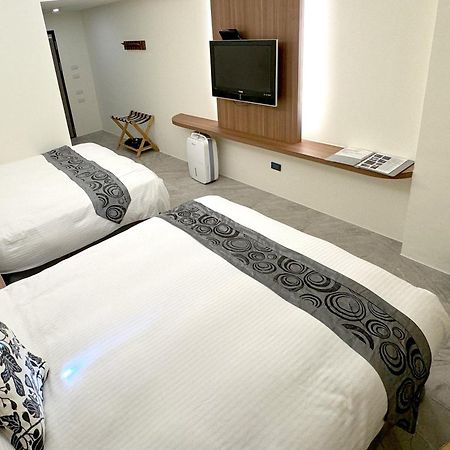 Dafong Hotel Zhongzheng  Exterior photo