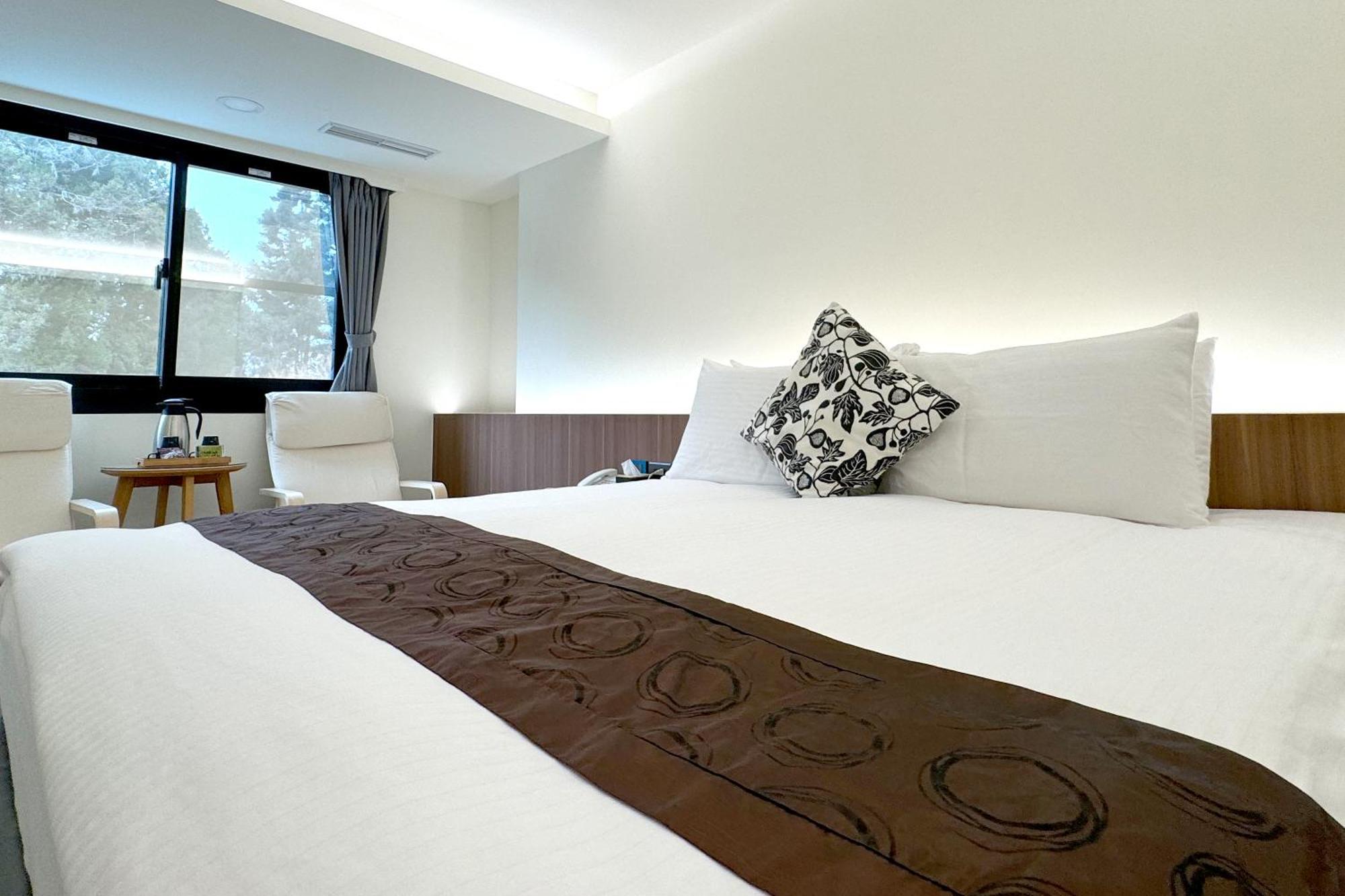 Dafong Hotel Zhongzheng  Exterior photo